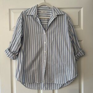 aritzia babaton blue/white striped button down